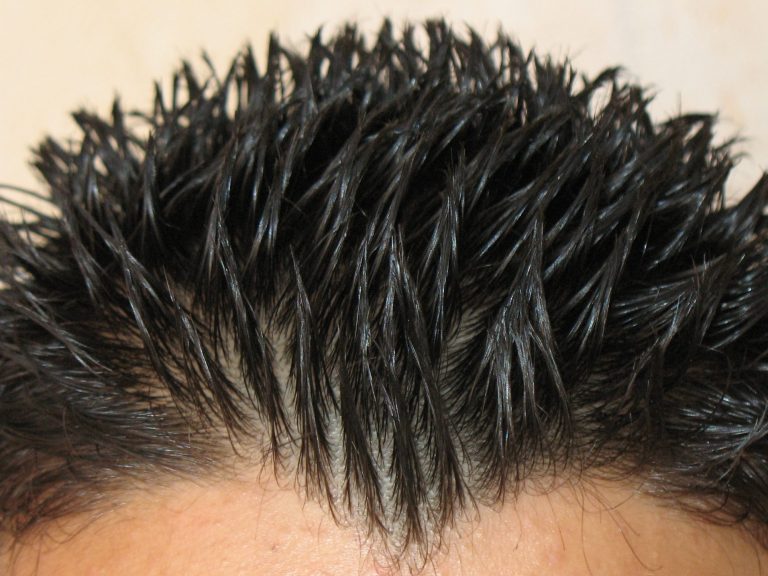 Crème coiffante : notre sélection pour toutes les textures de cheveux