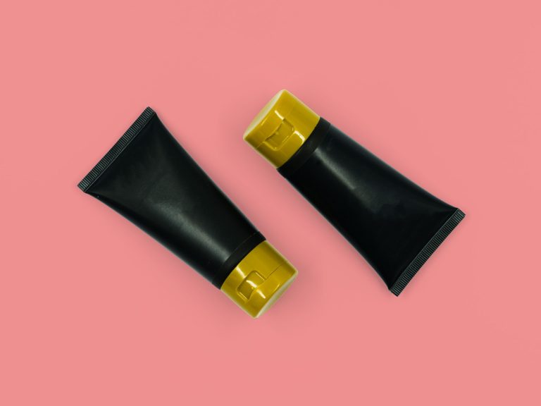 Après-shampoing : comment bien le choisir selon son type de cheveux