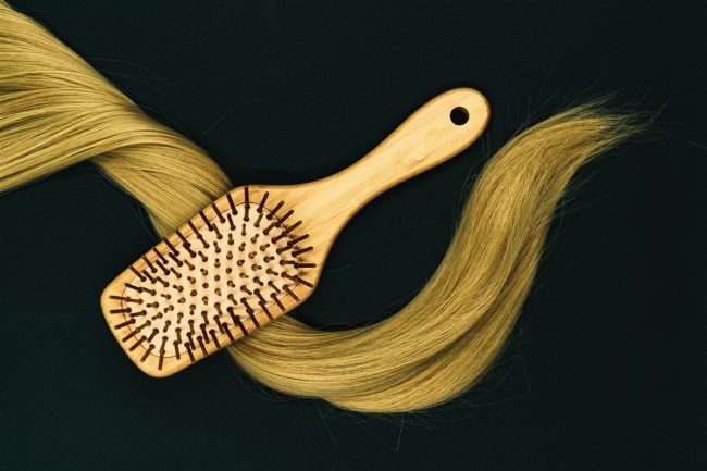 Masque cheveux réparateur : notre guide pour bien le choisir